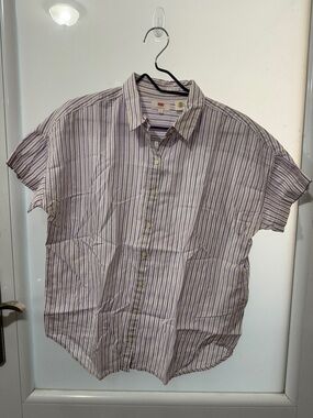 Levi's Women's Short-Sleeve Button-Down Shirt - Lavender & White Stripe